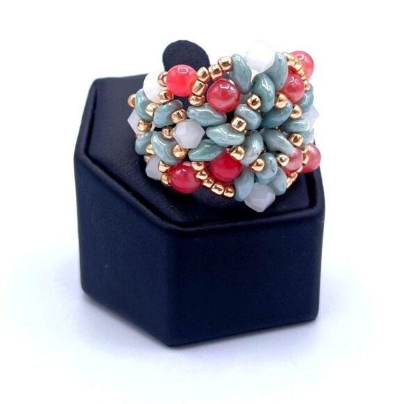 Sky Blue with Pink and White Opal Pearl Crystal Beaded Statement Ring Size 10 - Picture 8 of 8